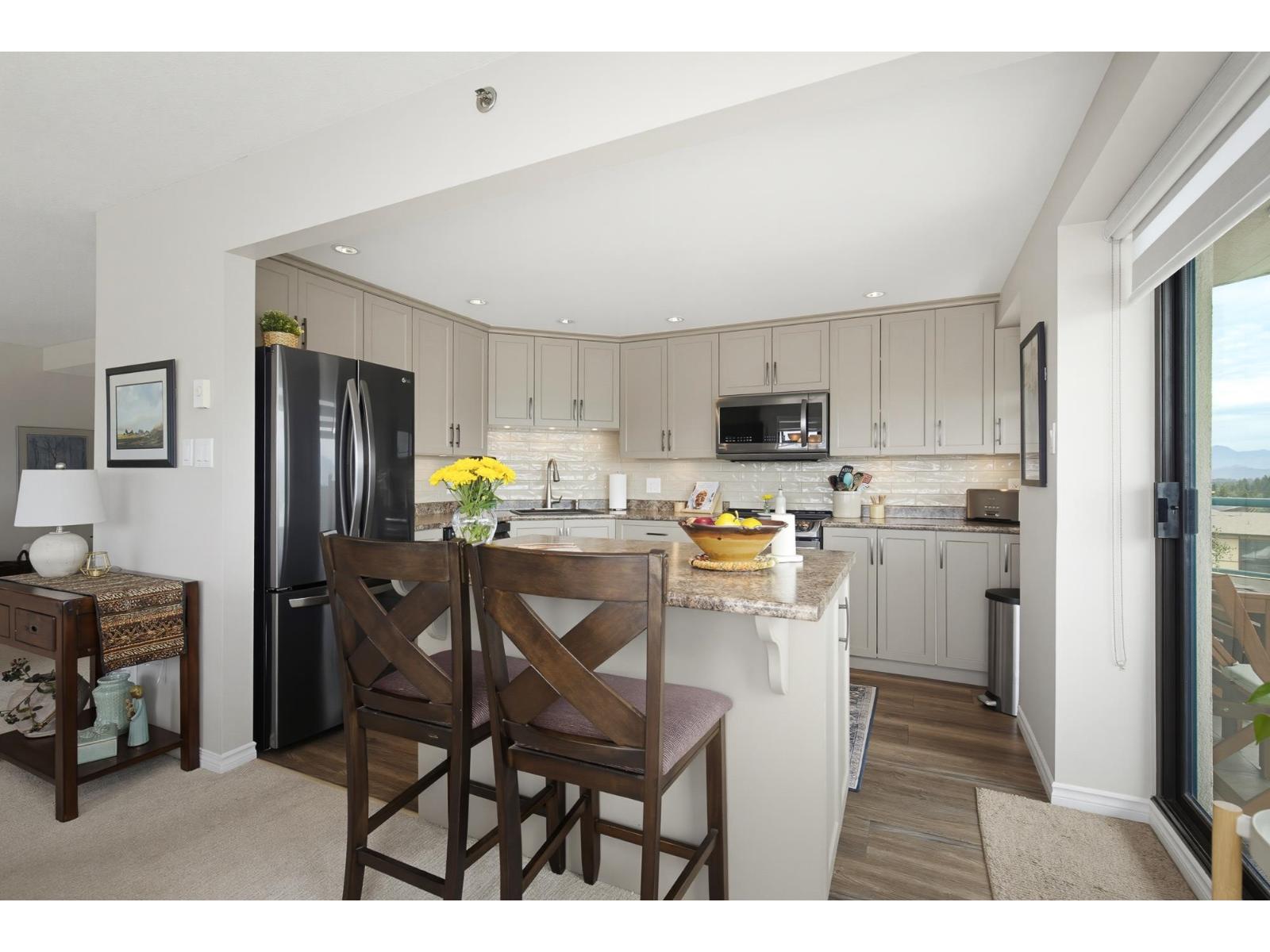 904 32440 Simon Avenue, Abbotsford, British Columbia  V2T 5R3 - Photo 5 - R3138587