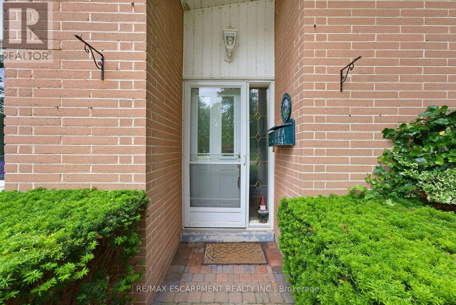 320 River Side Drive, Oakville, Ontario  L6K 3N4 - Photo 10 - W13474802