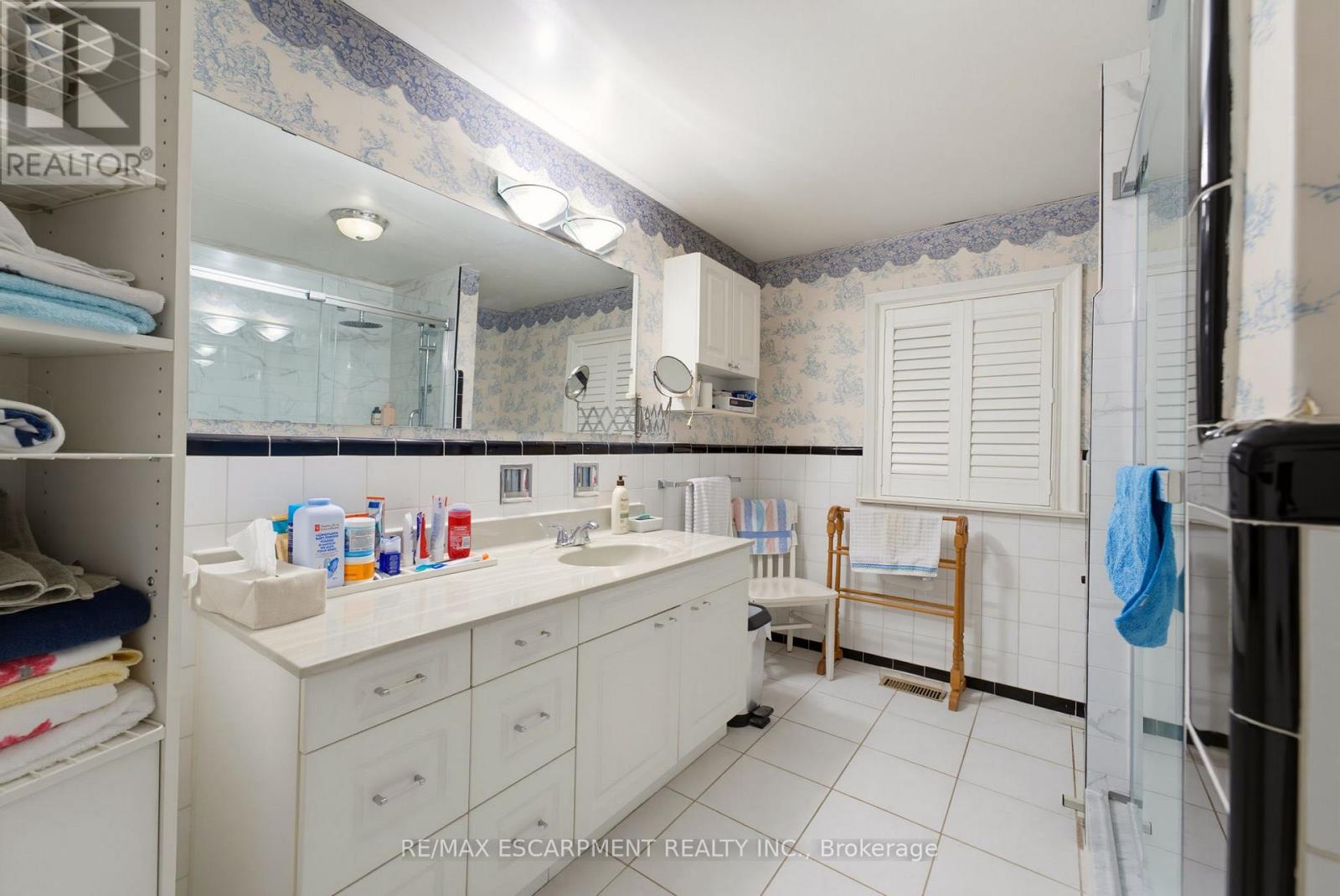 320 River Side Drive, Oakville, Ontario  L6K 3N4 - Photo 25 - W13474802