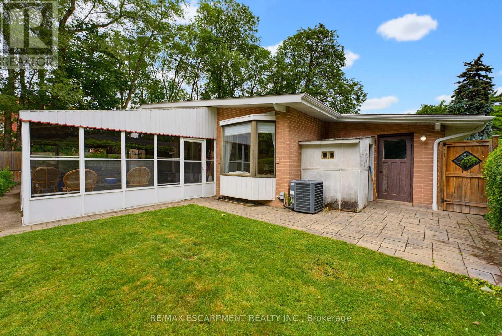 320 River Side Drive, Oakville, Ontario  L6K 3N4 - Photo 37 - W13474802