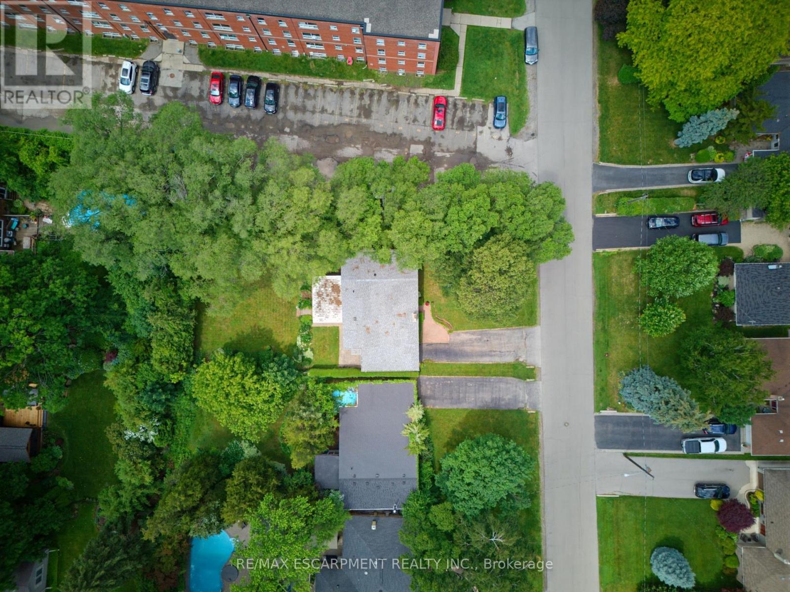 320 River Side Drive, Oakville, Ontario  L6K 3N4 - Photo 7 - W13474802