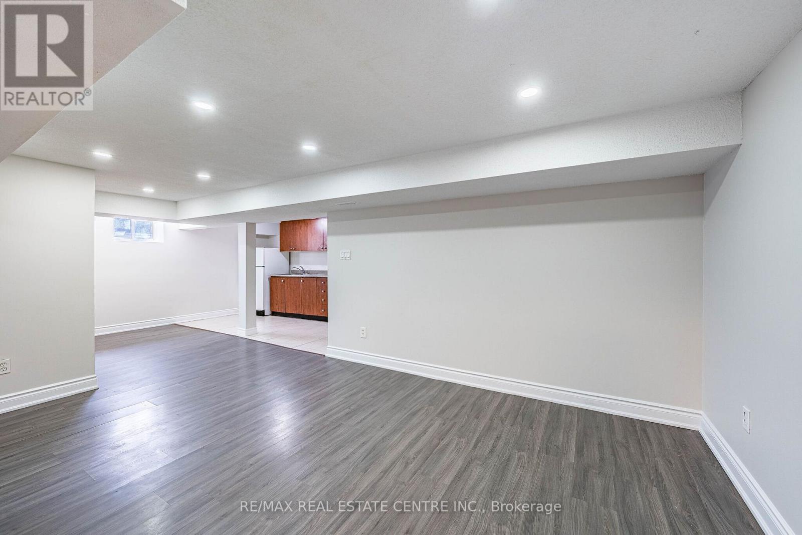 (Basement) - 2 Milner Road, Brampton, Ontario L6W 3A5 - Photo 9 - W13474820
