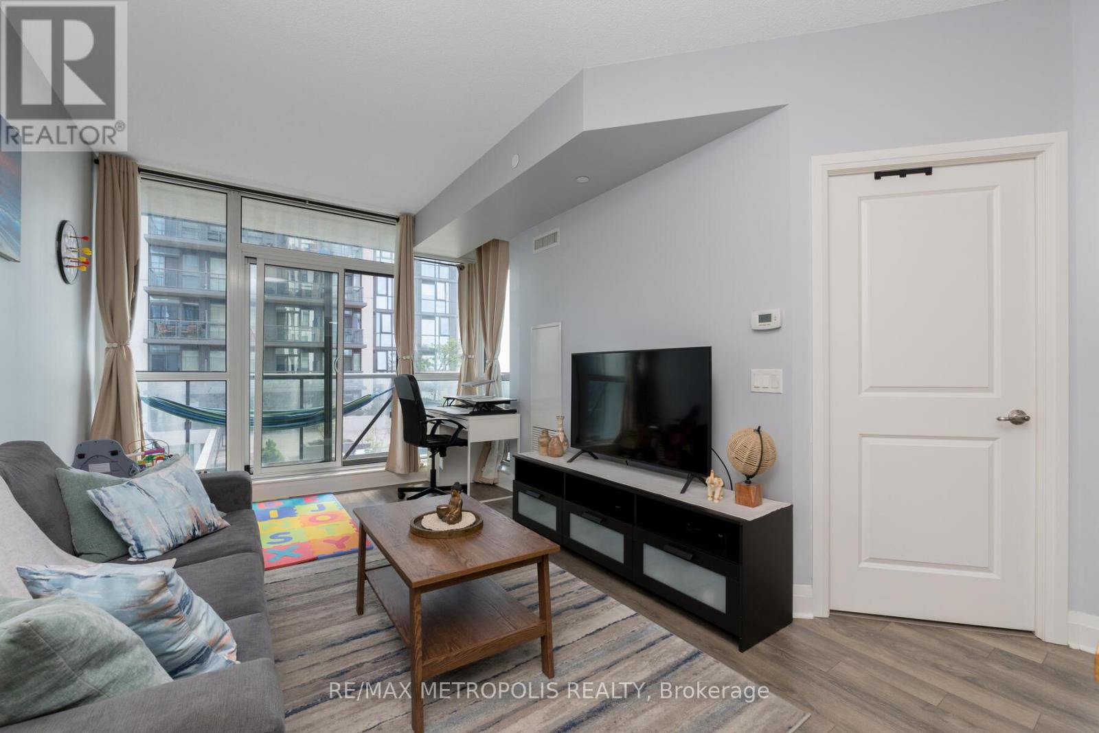 503 - 15 Zorra Street, Toronto, Ontario  M8Z 0C1 - Photo 6 - W13474876