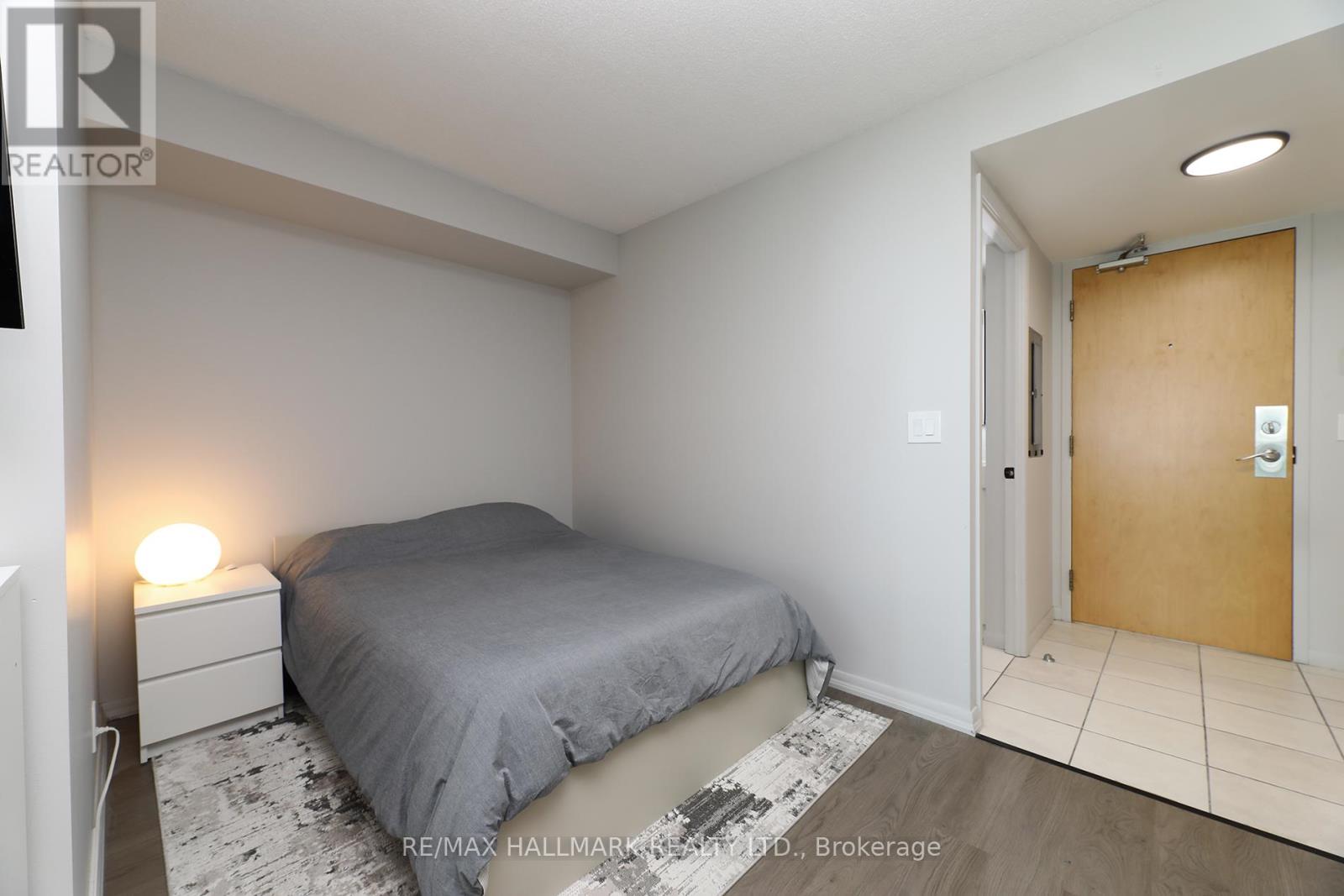 1810 - 185 Legion Road N, Toronto, Ontario  M8Y 0A1 - Photo 6 - W13474912