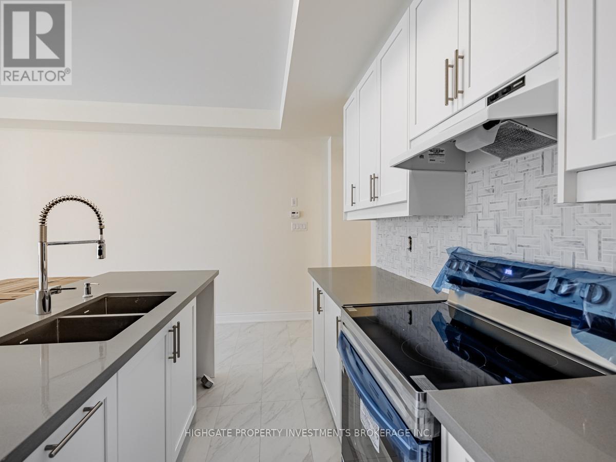 71 Donald Ficht Crescent, Brampton, Ontario  L7A 5H6 - Photo 10 - W13475062