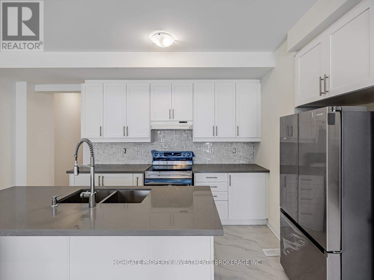 71 Donald Ficht Crescent, Brampton, Ontario  L7A 5H6 - Photo 9 - W13475062