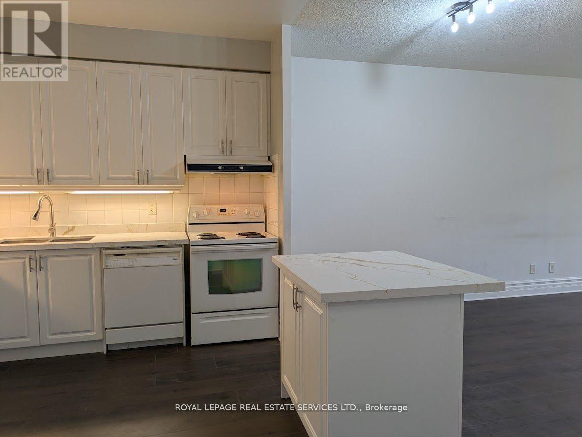 1128 - 3888 Duke Of York Boulevard, Mississauga, Ontario  L5B 4P5 - Photo 5 - W13475074