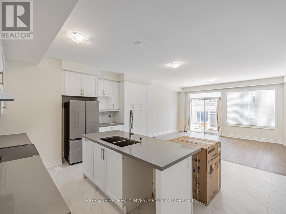 71 Donald Ficht Crescent, Brampton, Ontario  L7A 5H6 - Photo 7 - W13475062