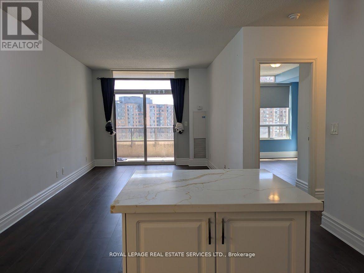 1128 - 3888 Duke Of York Boulevard, Mississauga, Ontario  L5B 4P5 - Photo 7 - W13475074