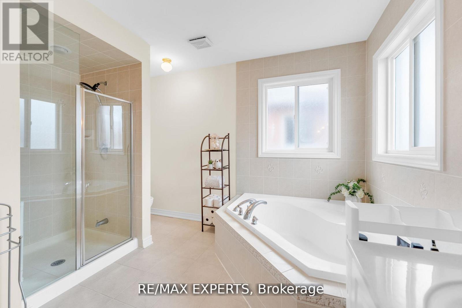 13 Villagewood Street, Brampton, Ontario  L6P 2C3 - Photo 28 - W13475150
