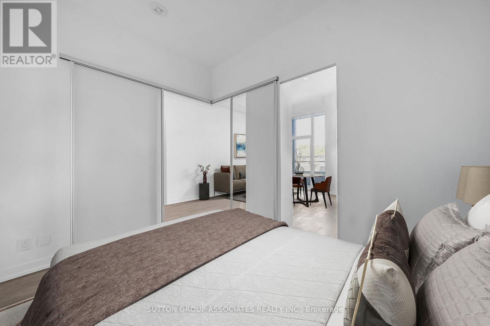 213 - 270 Dufferin Street, Toronto, Ontario  M6K 0H8 - Photo 5 - W13475184