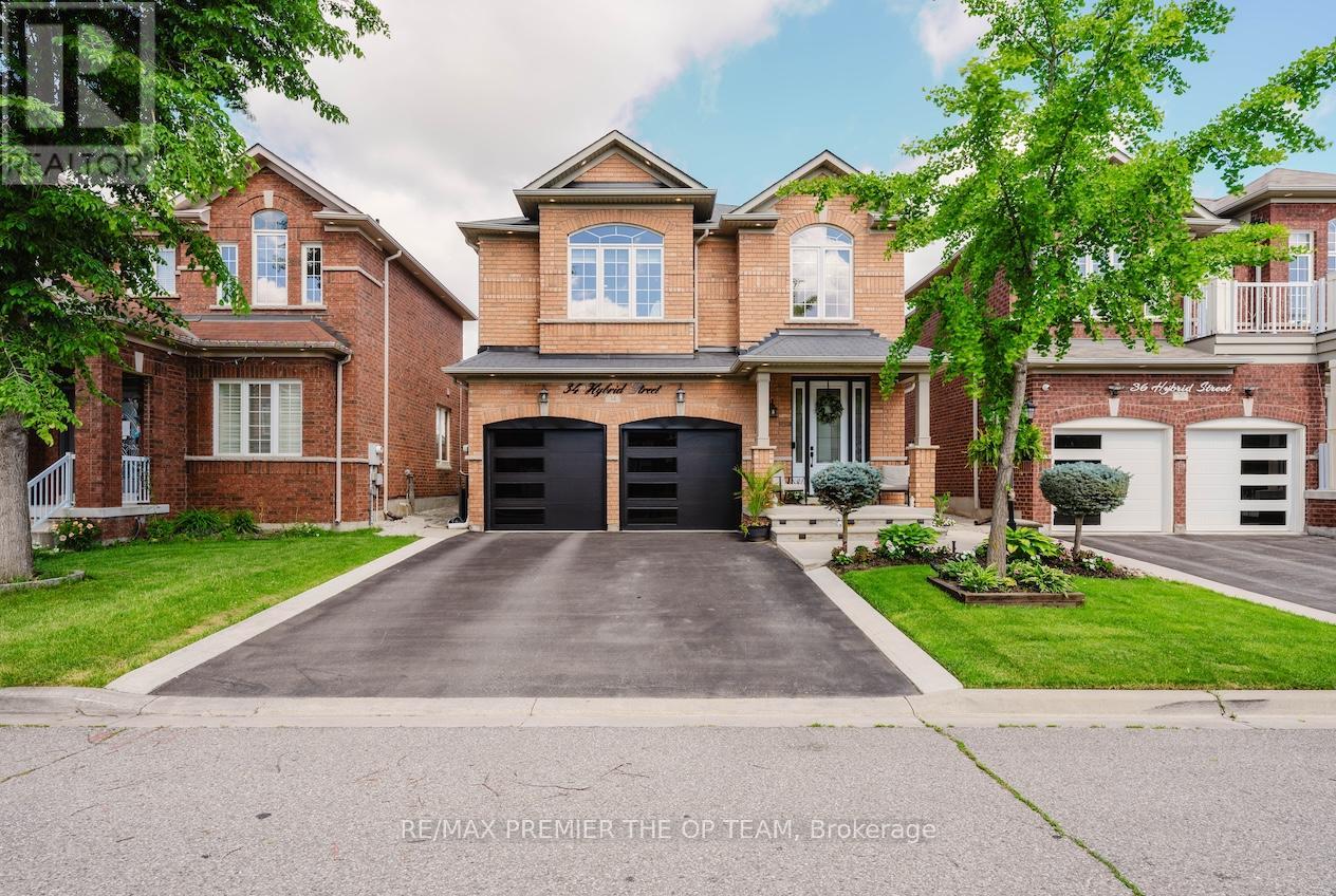 34 Hybrid Street, Brampton, Ontario  L7A 0N2 - Photo 2 - W13475242