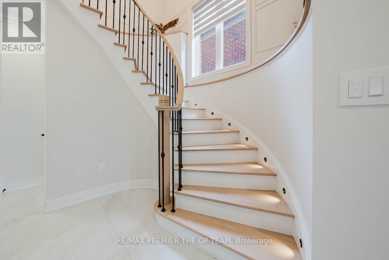 34 Hybrid Street, Brampton, Ontario  L7A 0N2 - Photo 21 - W13475242