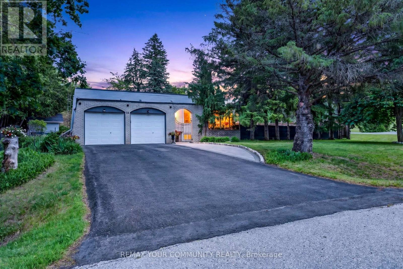 44 PINERIDGE DRIVE, Caledon, Ontario
