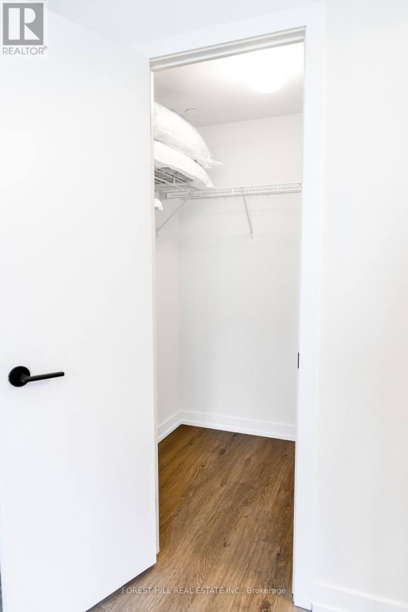 709 - 2300 St Clair Avenue W, Toronto, Ontario  M6N 0B3 - Photo 21 - W13475284