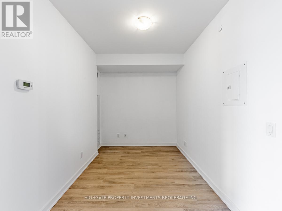 306 - 16 Mcadam Avenue, Toronto, Ontario  M6A 1S5 - Photo 6 - W13475328