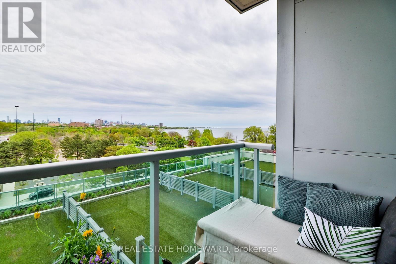 608 - 1900 Lake Shore Boulevard W, Toronto, Ontario  M6S 1A4 - Photo 27 - W13475352