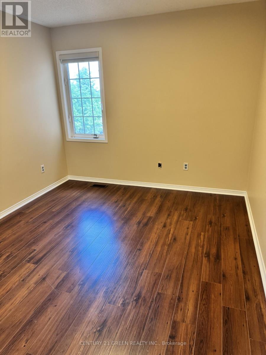Upper - 474 Denyes Way, Milton, Ontario L9T 6X2 - Photo 6 - W13475354