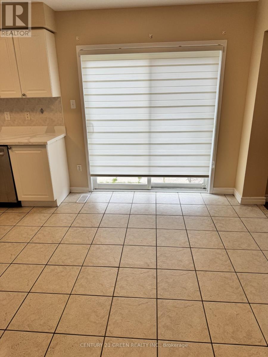 Upper - 474 Denyes Way, Milton, Ontario L9T 6X2 - Photo 4 - W13475354