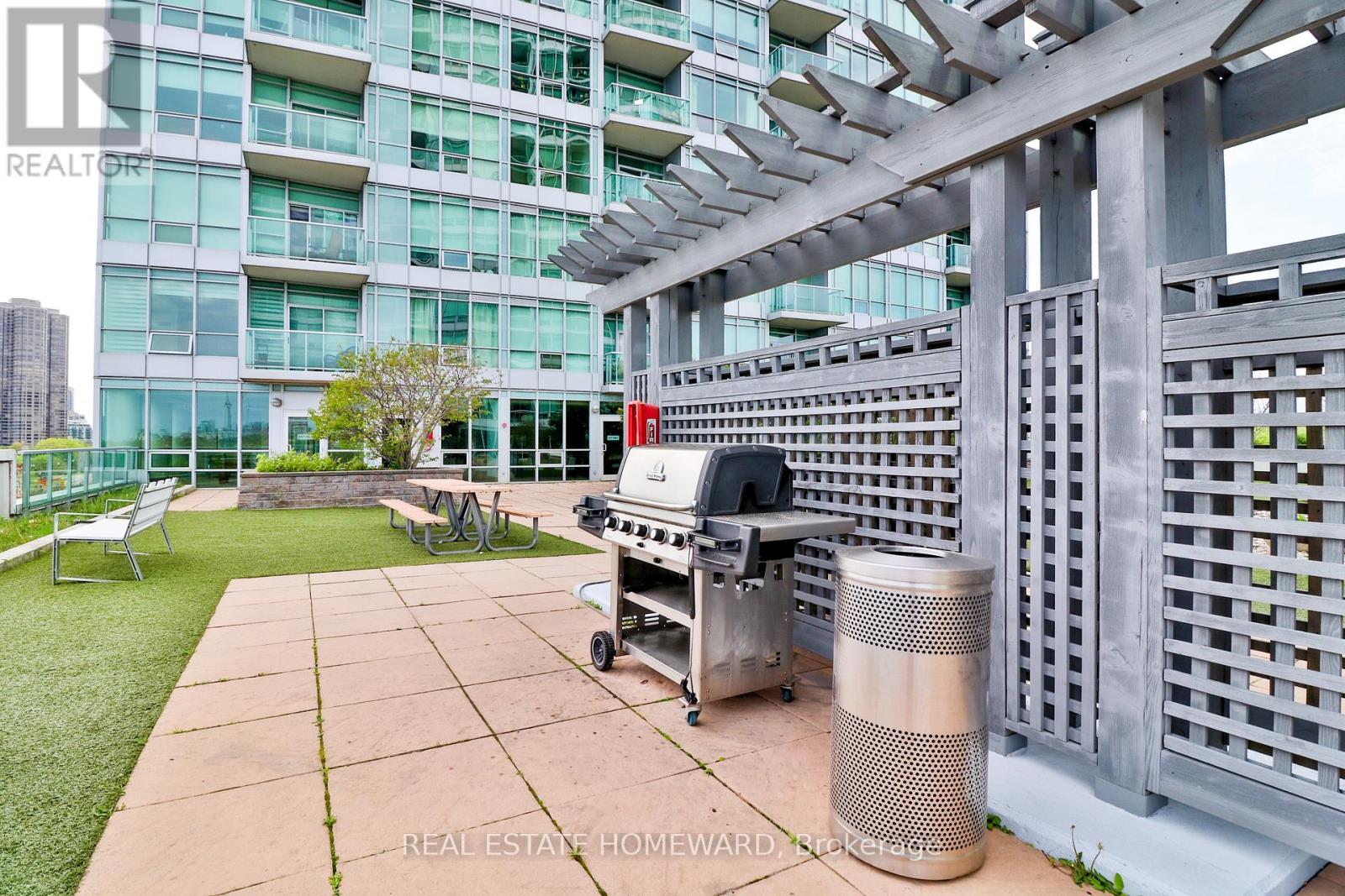 608 - 1900 Lake Shore Boulevard W, Toronto, Ontario  M6S 1A4 - Photo 33 - W13475352