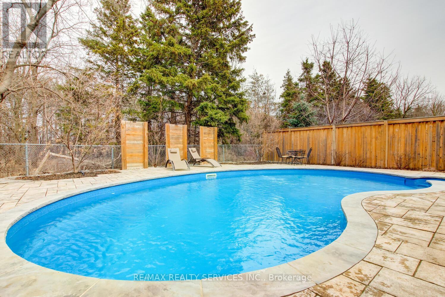 28 Chickadee Crescent, Brampton, Ontario  L6Z 3L2 - Photo 44 - W13475404