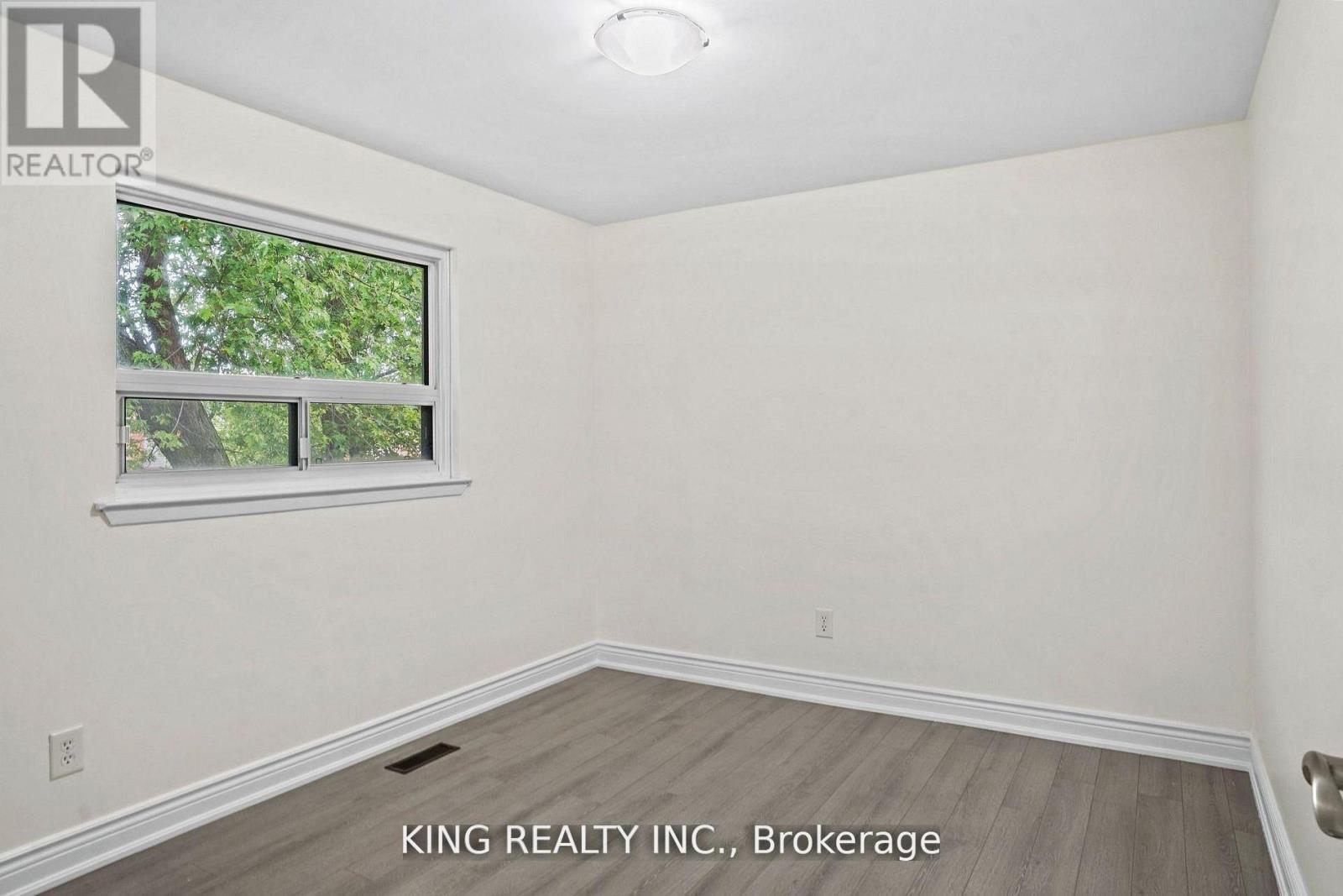 16 Wimbledon Court, Brampton, Ontario  L6V 2S4 - Photo 28 - W13475656