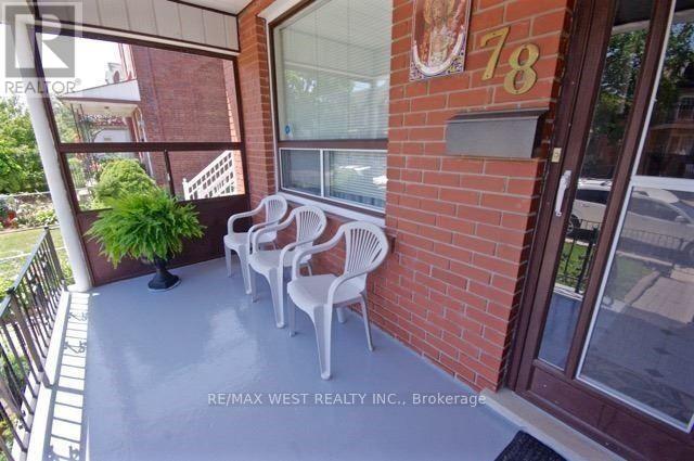 Upper - 78 Millicent Street, Toronto, Ontario  M6H 1W4 - Photo 2 - W13475708