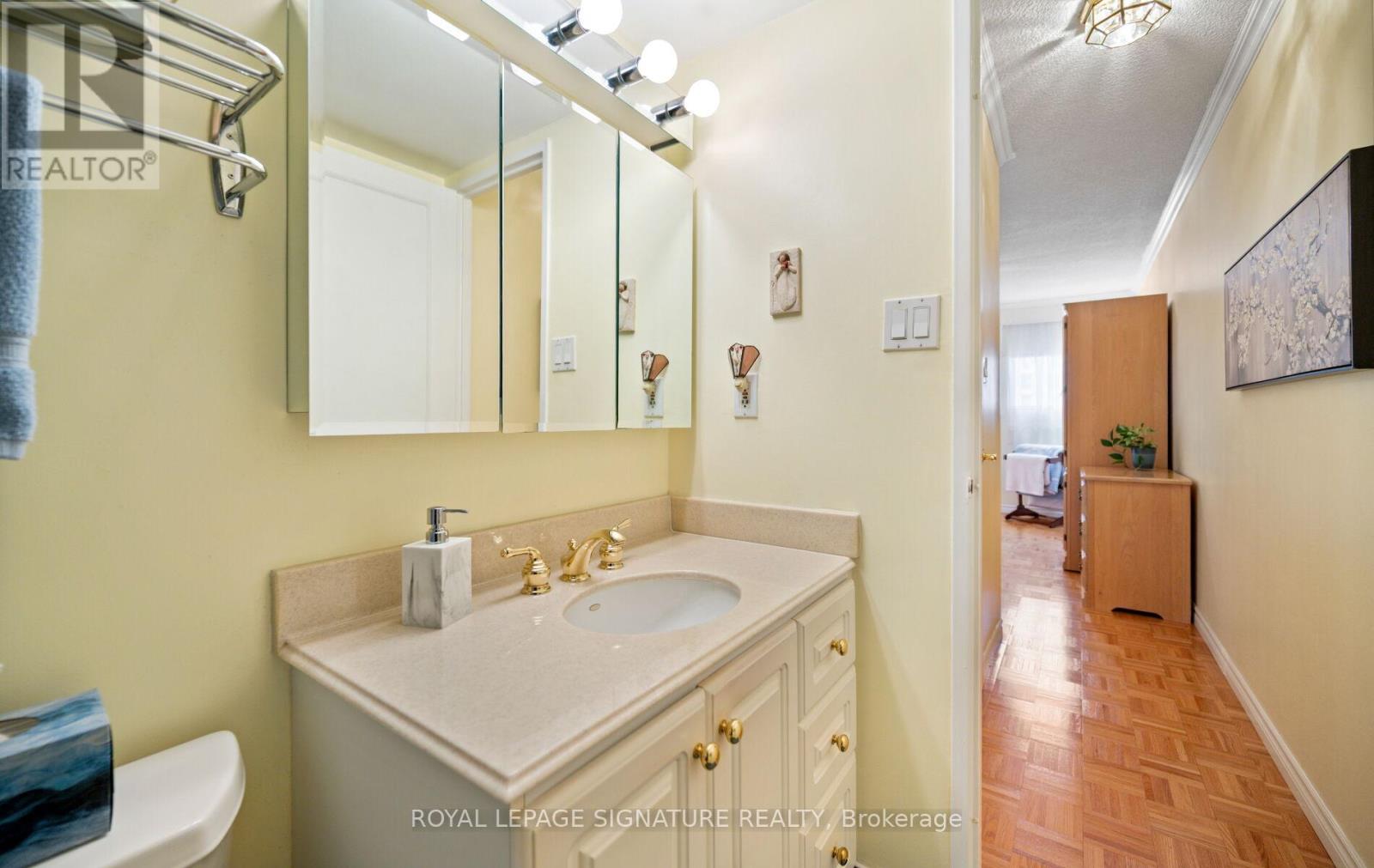 606 - 820 Burnhamthorpe Road, Toronto, Ontario  M9C 4W2 - Photo 21 - W13475772