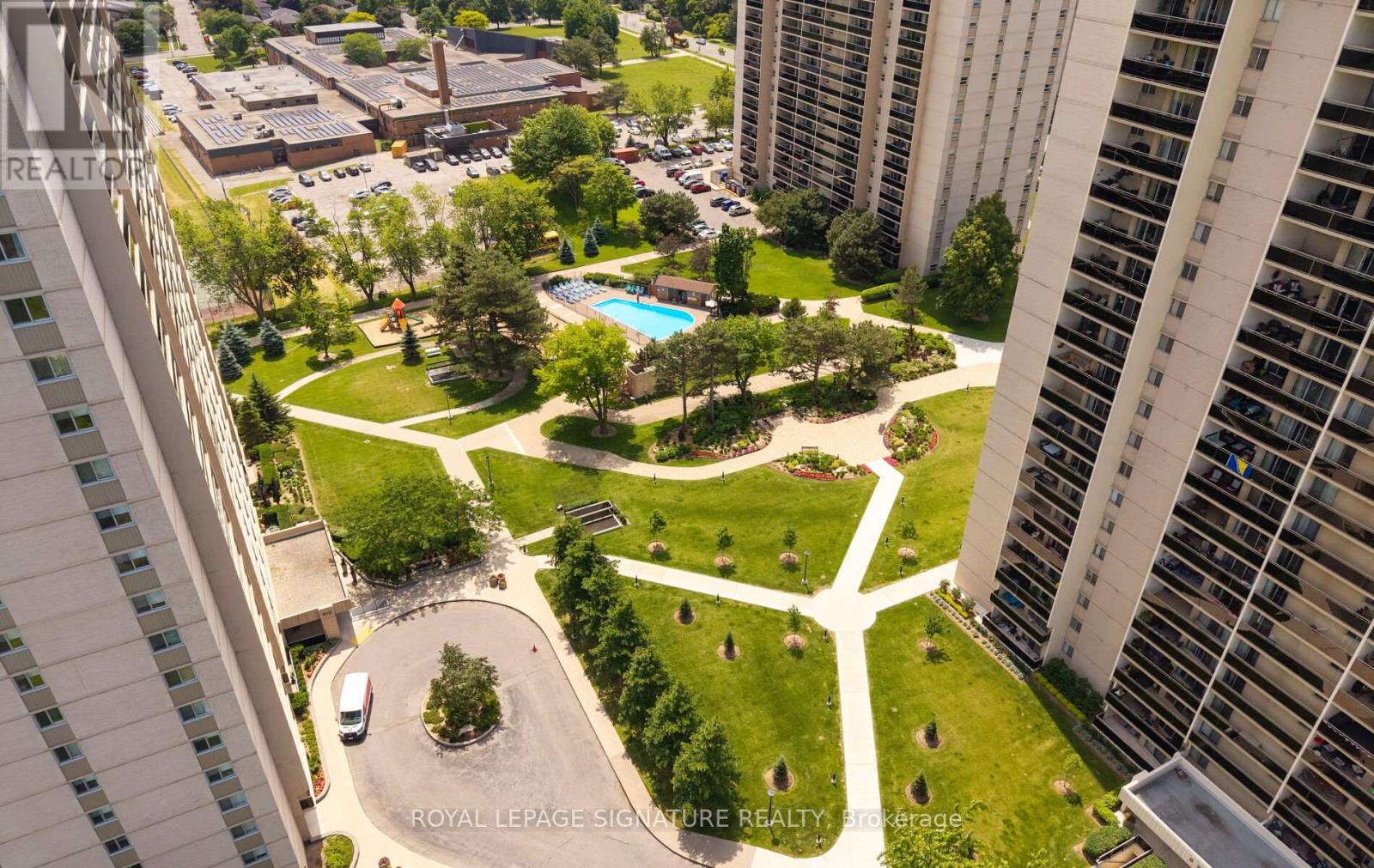 606 - 820 Burnhamthorpe Road, Toronto, Ontario  M9C 4W2 - Photo 32 - W13475772