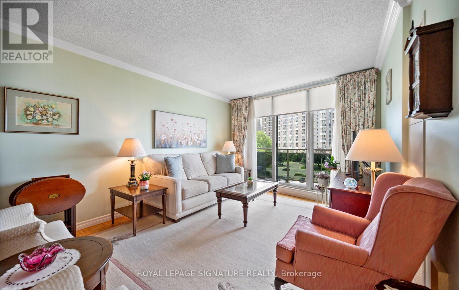 606 - 820 Burnhamthorpe Road, Toronto, Ontario  M9C 4W2 - Photo 7 - W13475772