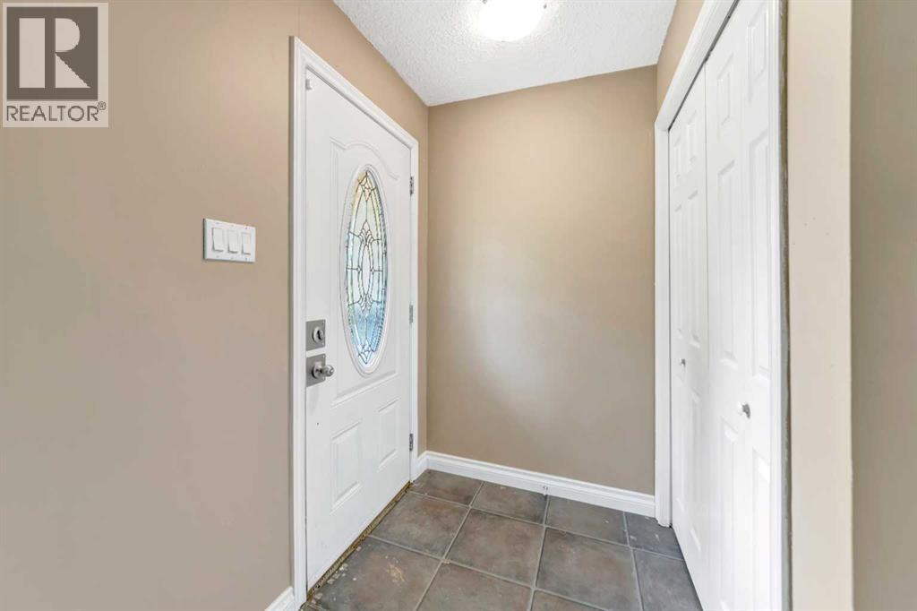 4616 45 Street, Lloydminster, Saskatchewan  S9V 0H5 - Photo 2 - A2322068
