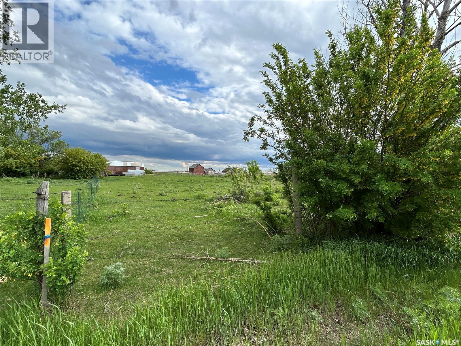 5 1st Avenue, Coalfields Rm No. 4, Saskatchewan  S0C 0Y0 - Photo 3 - SK040317