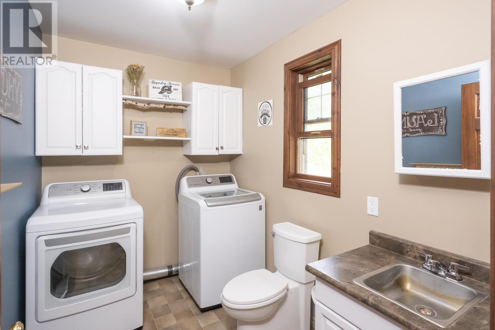1862 Mackenzie Beach Ave, Thunder Bay, Ontario  P7A 0T6 - Photo 28 - TB2601563