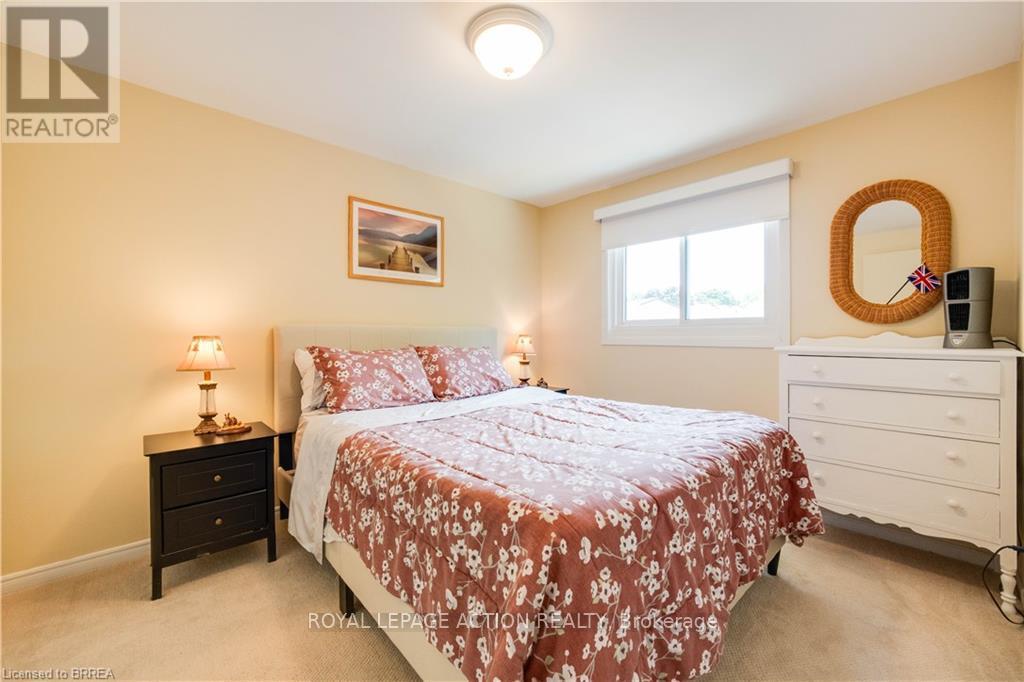 60 Woodlawn Avenue, Brantford, Ontario  N3V 1B3 - Photo 27 - X13241774