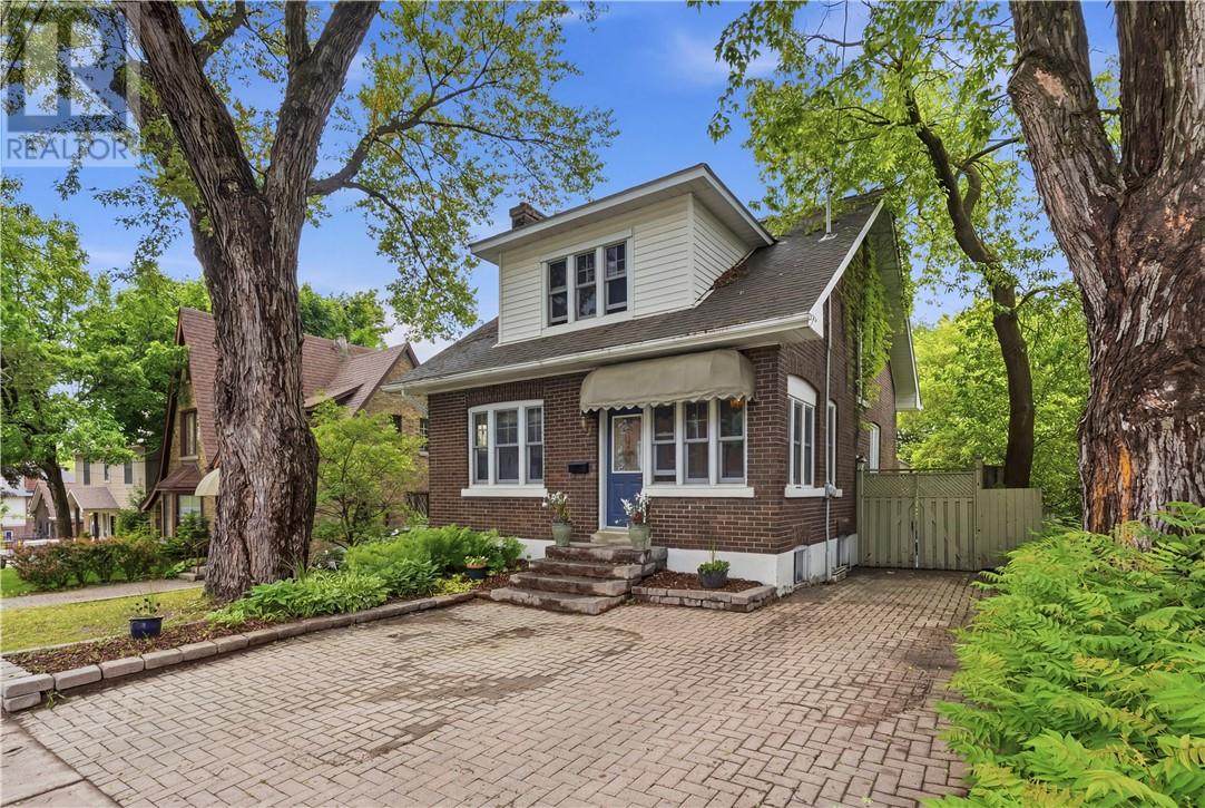 48 Roxborough Drive, Sudbury, Ontario