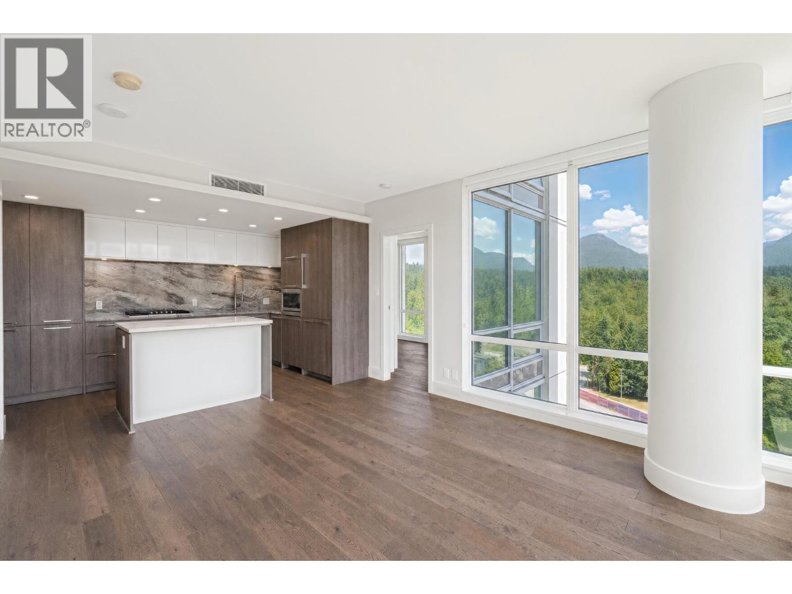 1702 680 Seylynn Crescent, North Vancouver, British Columbia  V7J 0B5 - Photo 4 - R3104760