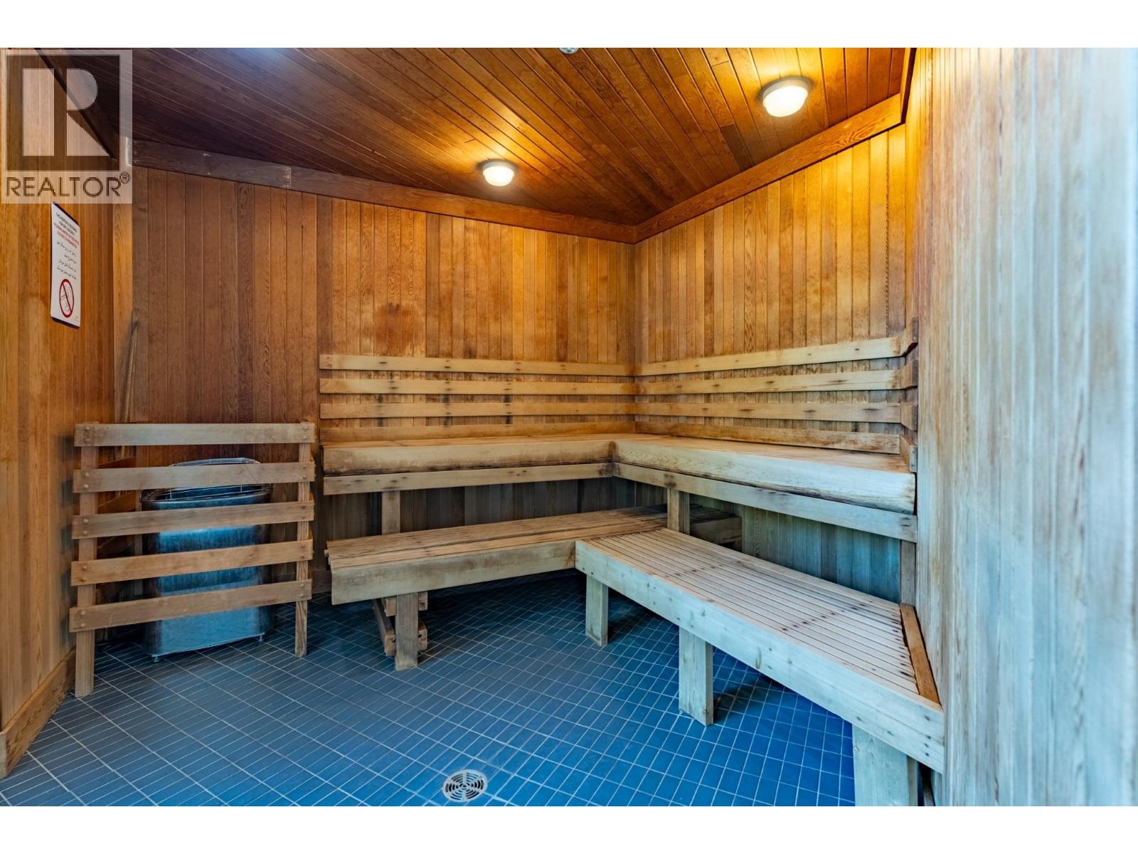 1702 680 Seylynn Crescent, North Vancouver, British Columbia  V7J 0B5 - Photo 21 - R3104760