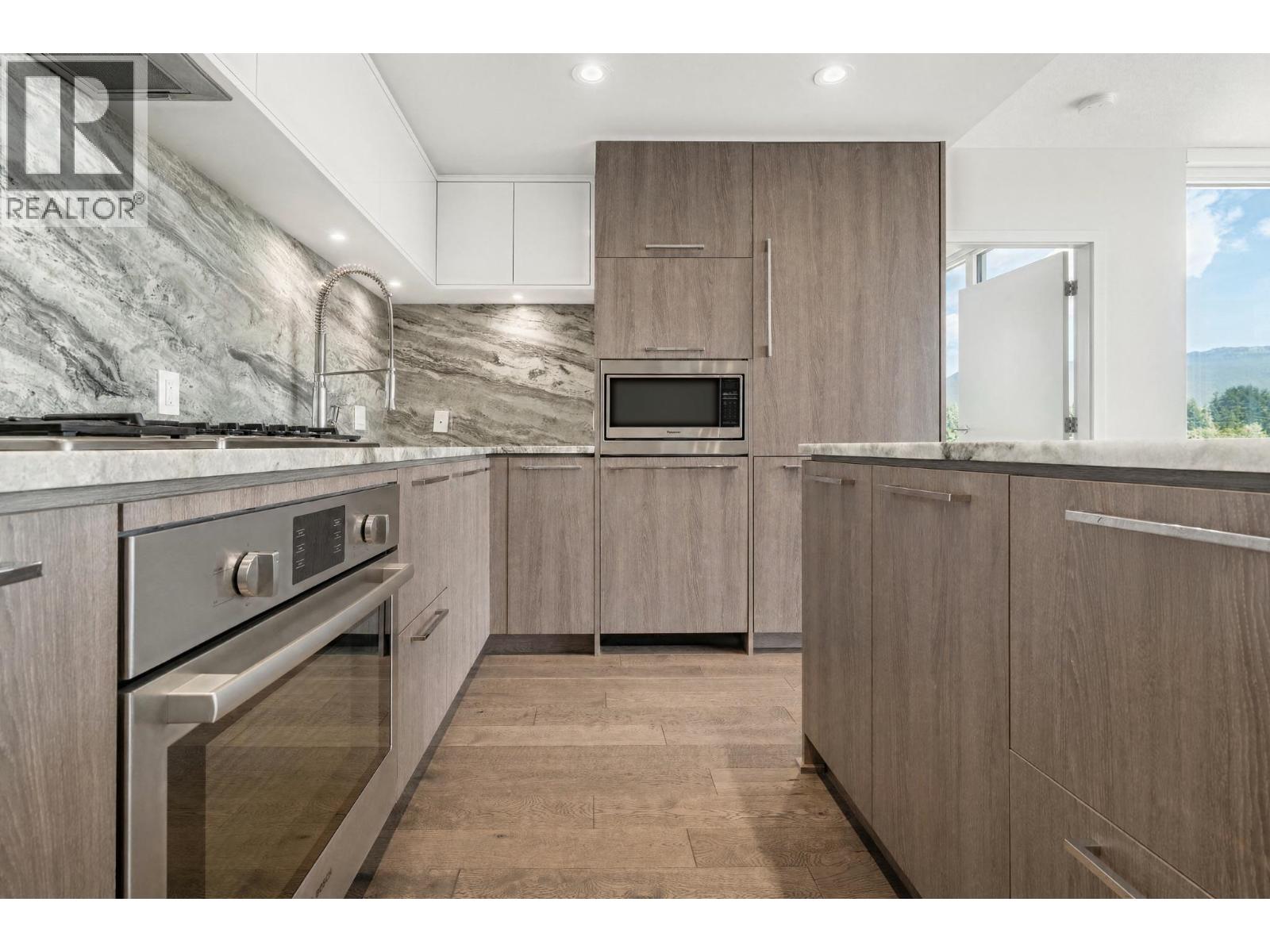 1702 680 Seylynn Crescent, North Vancouver, British Columbia  V7J 0B5 - Photo 12 - R3104760