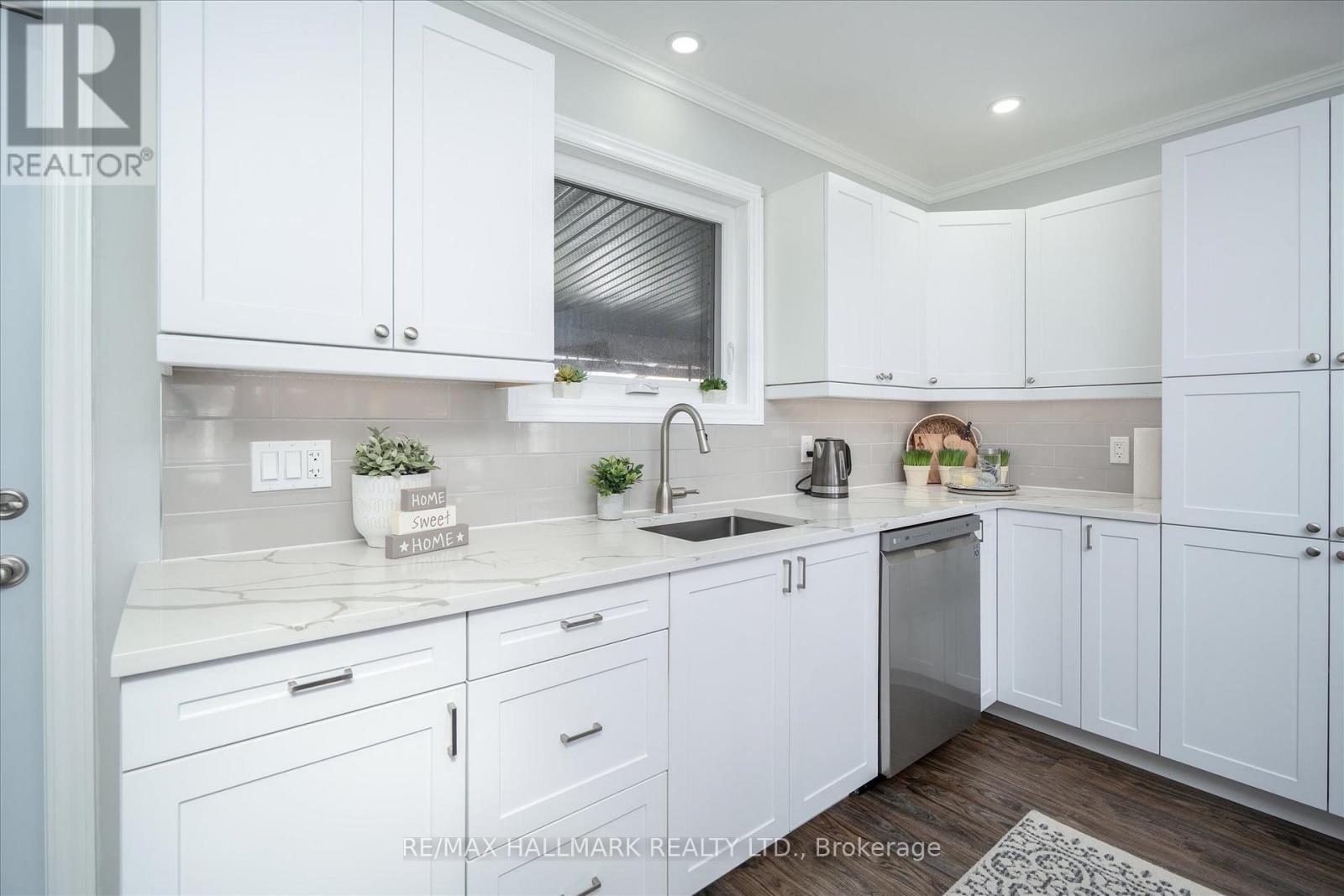 1044 Riddell Avenue, Cobourg, Ontario  K9A 5M8 - Photo 12 - X13444222