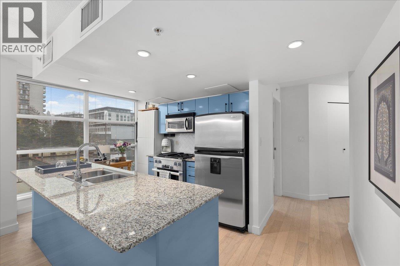 708 188 E Esplanade, North Vancouver, British Columbia  V7L 4Y1 - Photo 10 - R3138584