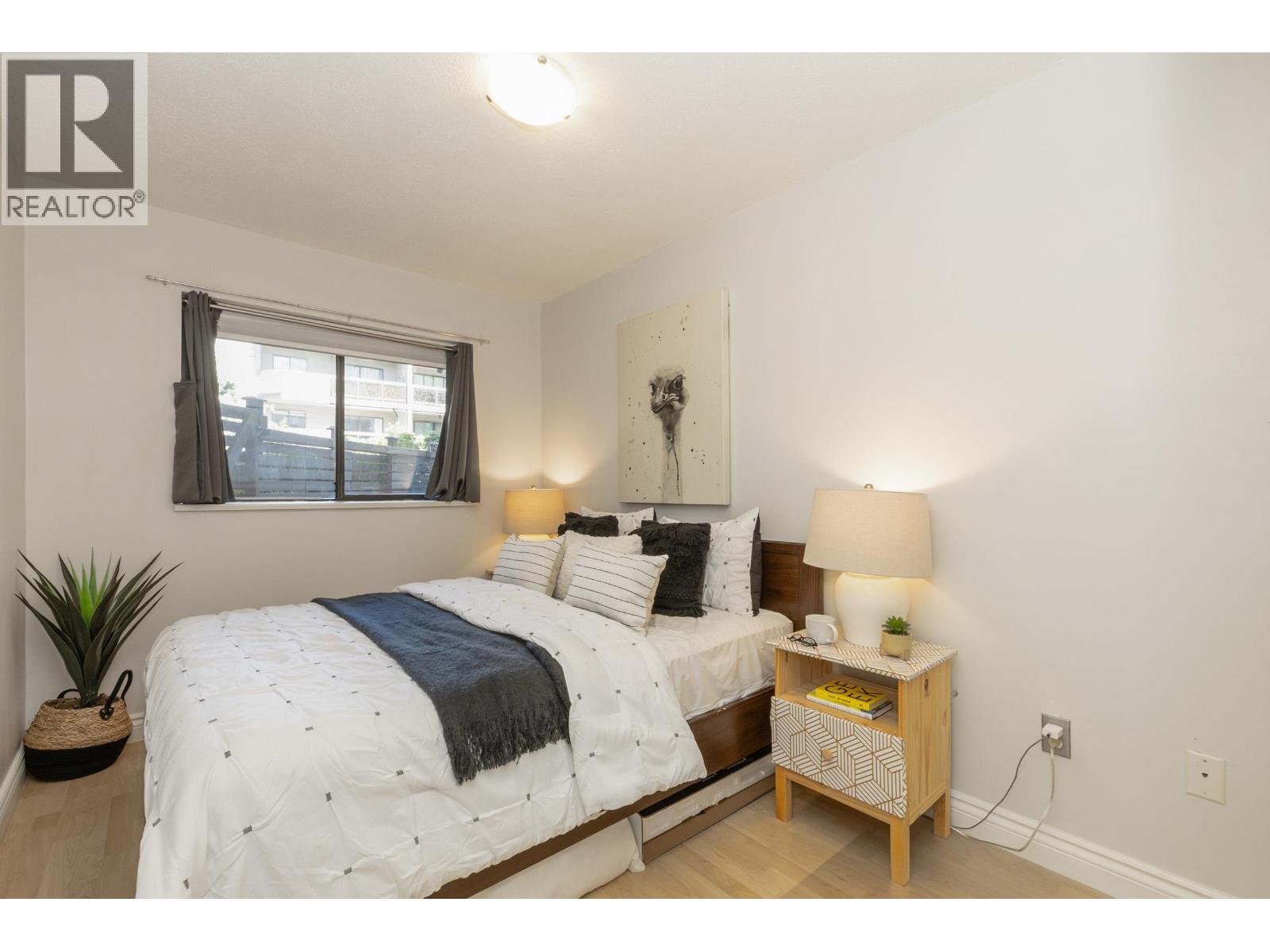 112 6105 Kingsway, Burnaby, British Columbia  V5J 5C7 - Photo 4 - R3138588