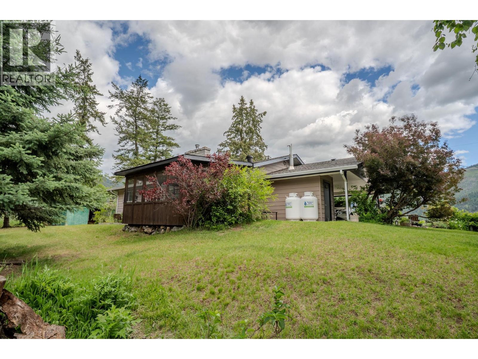148 Mclure Ferry Road, Mclure, British Columbia  V0E 2H0 - Photo 29 - 10392148