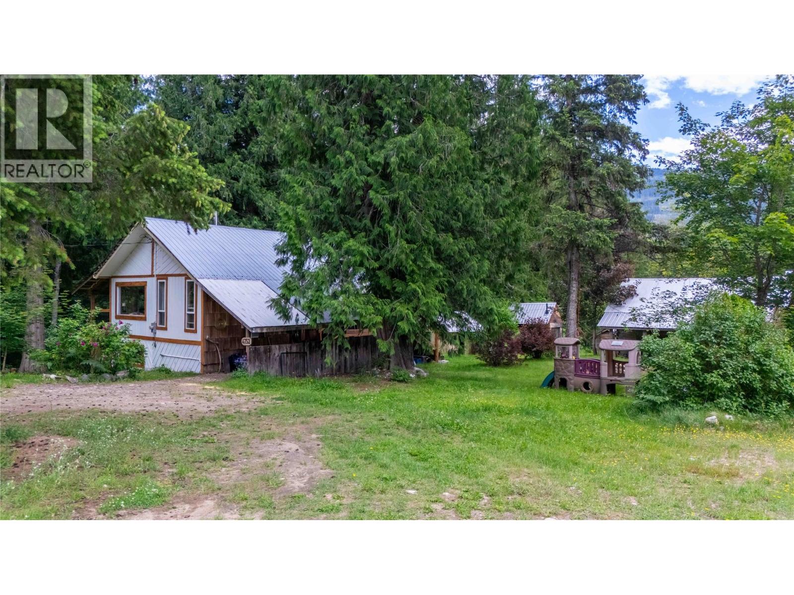 4752 Lybarger Road, Malakwa, British Columbia  V0E 2J0 - Photo 28 - 10392198
