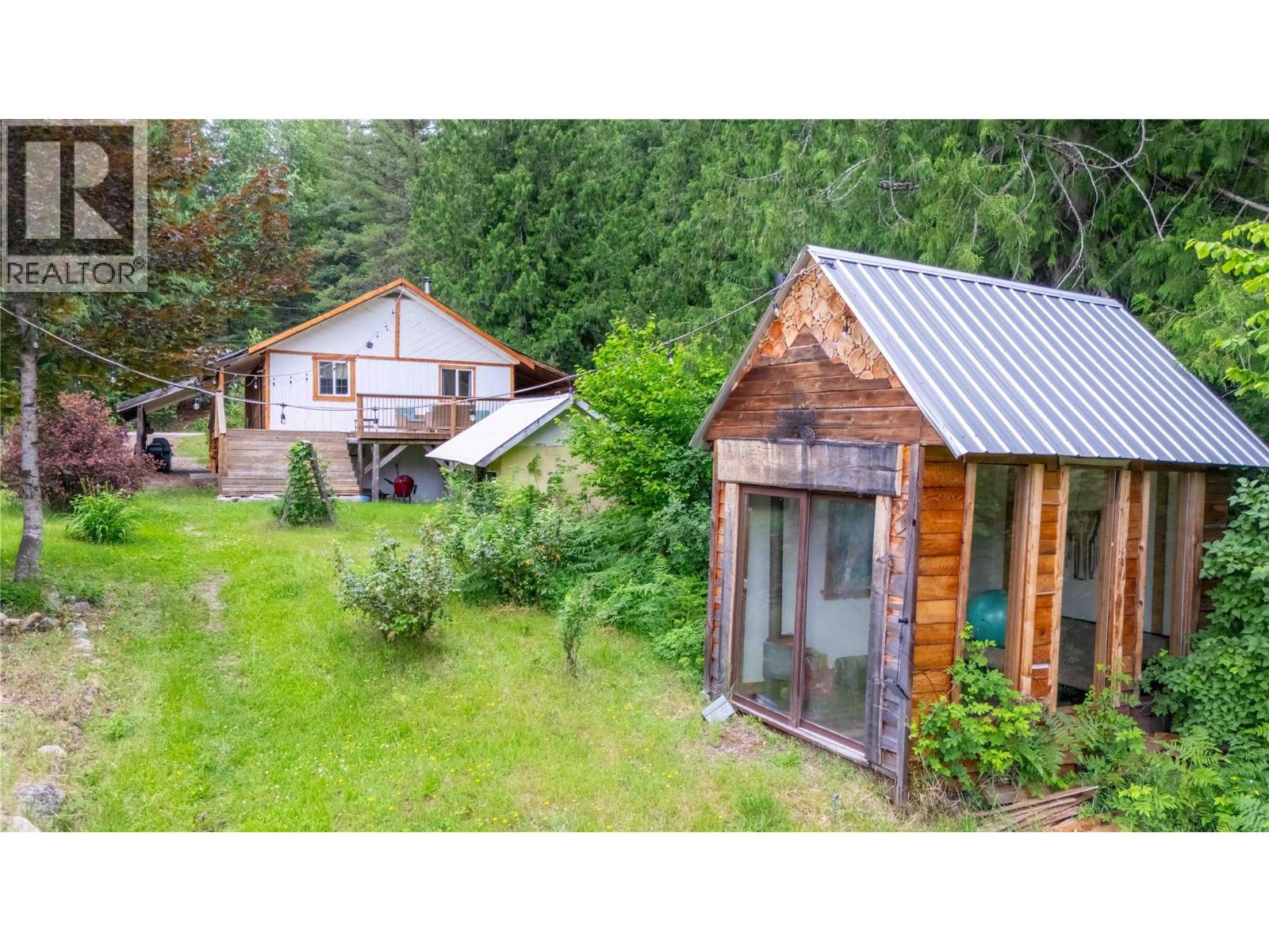 4752 Lybarger Road, Malakwa, British Columbia  V0E 2J0 - Photo 43 - 10392198