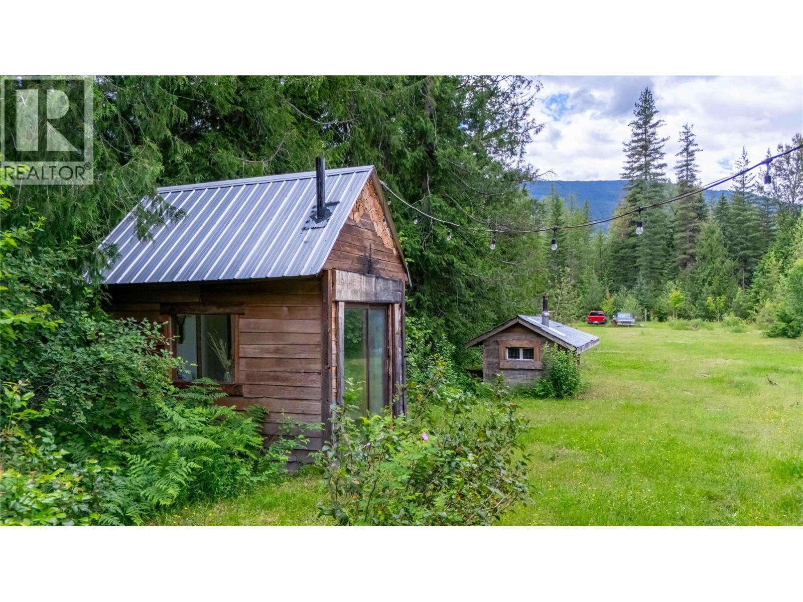 4752 Lybarger Road, Malakwa, British Columbia  V0E 2J0 - Photo 42 - 10392198