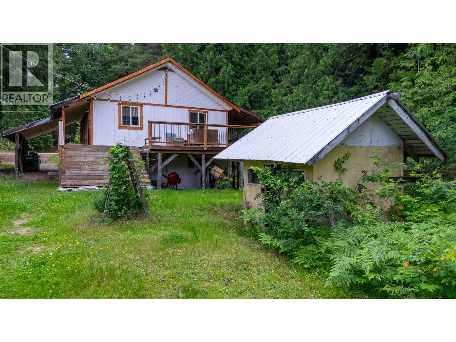 4752 Lybarger Road, Malakwa, British Columbia  V0E 2J0 - Photo 36 - 10392198