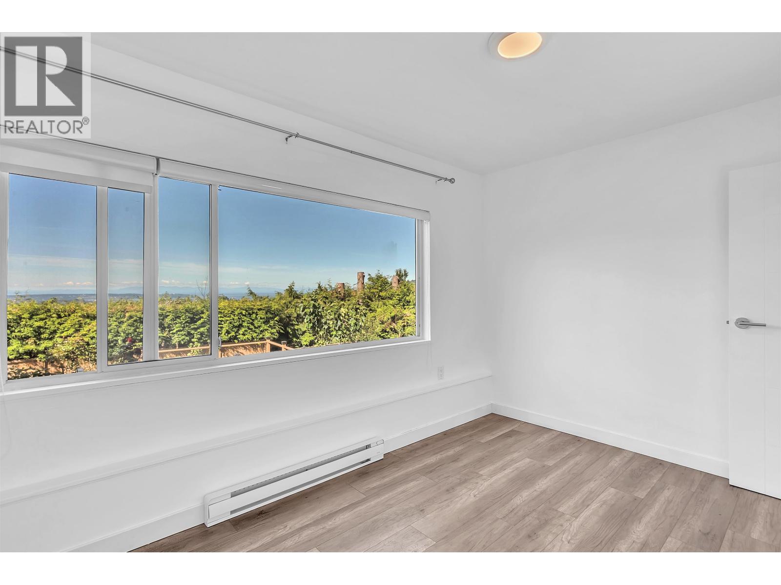 Ground Level 637 Alpine Court, North Vancouver, British Columbia  V7R 2L7 - Photo 16 - R3138651