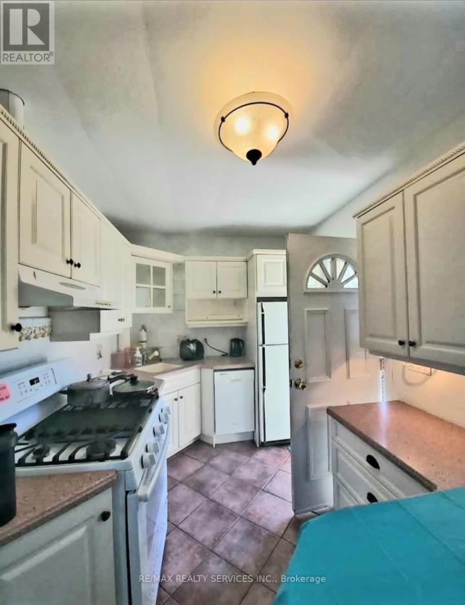 245 Haddon Ave Avenue, Hamilton, Ontario  L8S 1X9 - Photo 7 - X13472600