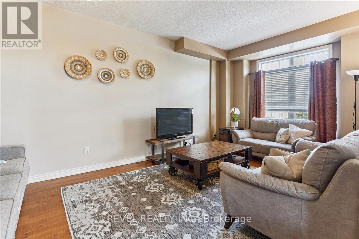 63 Westhampton Way, Hamilton, Ontario L8E 6C6 - Photo 7 - X13472816