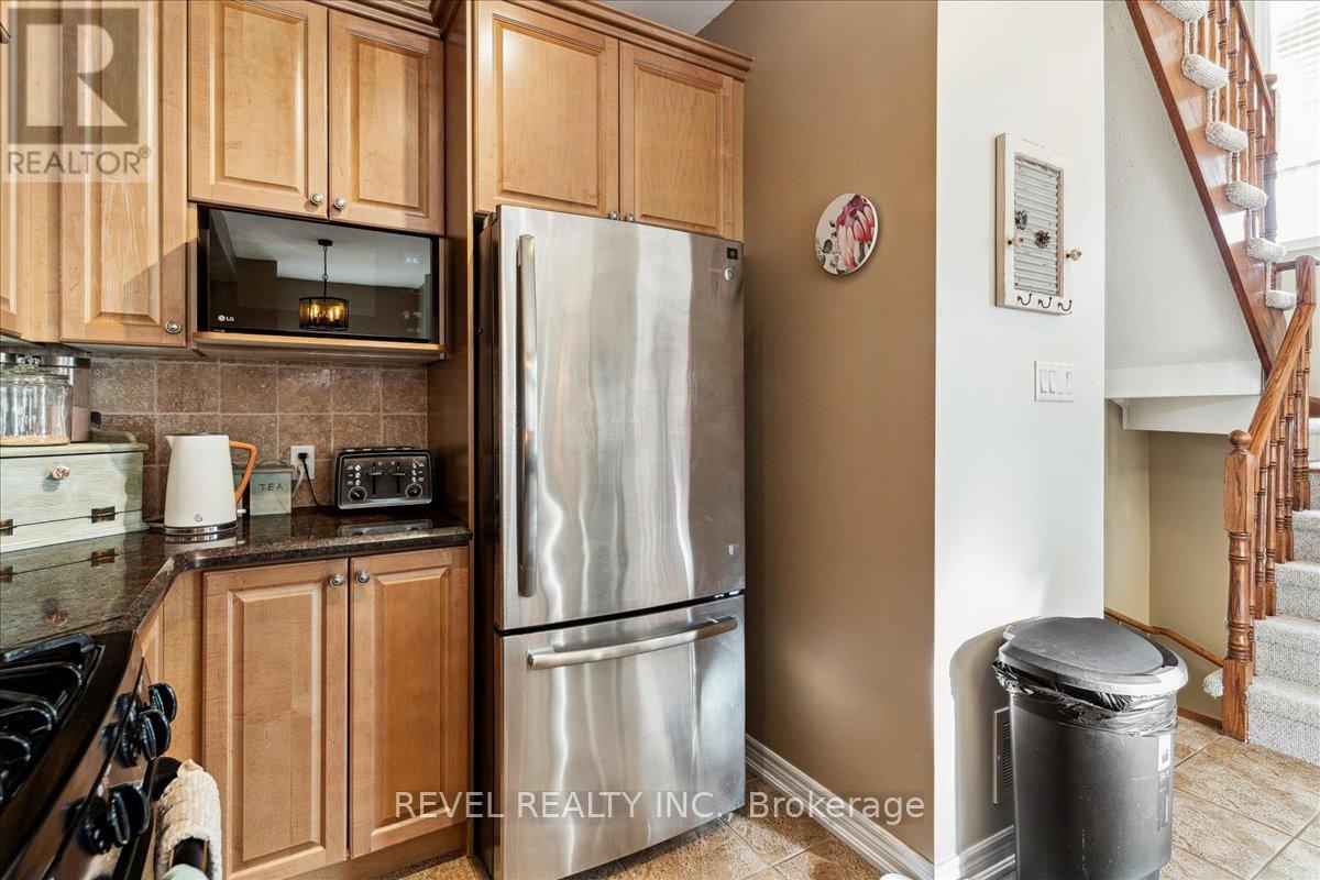 63 Westhampton Way, Hamilton, Ontario L8E 6C6 - Photo 15 - X13472816